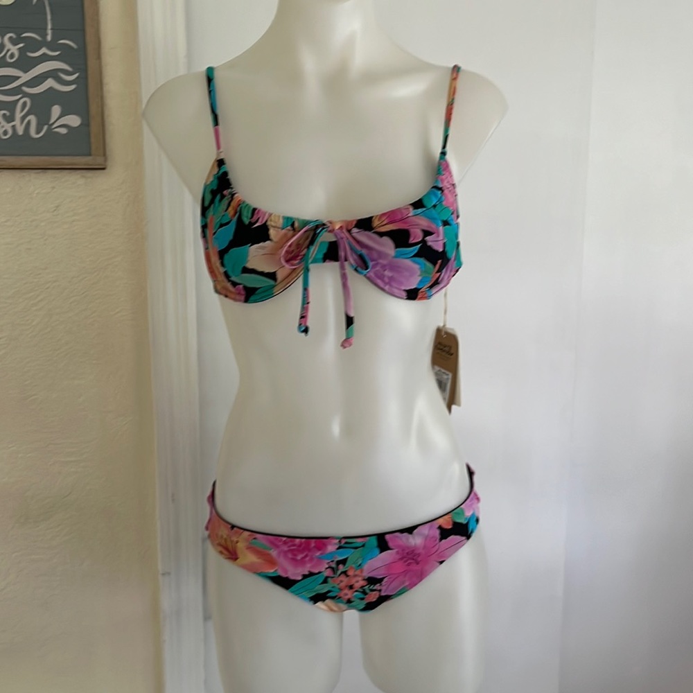 Billabong NWOT Bathing Suit